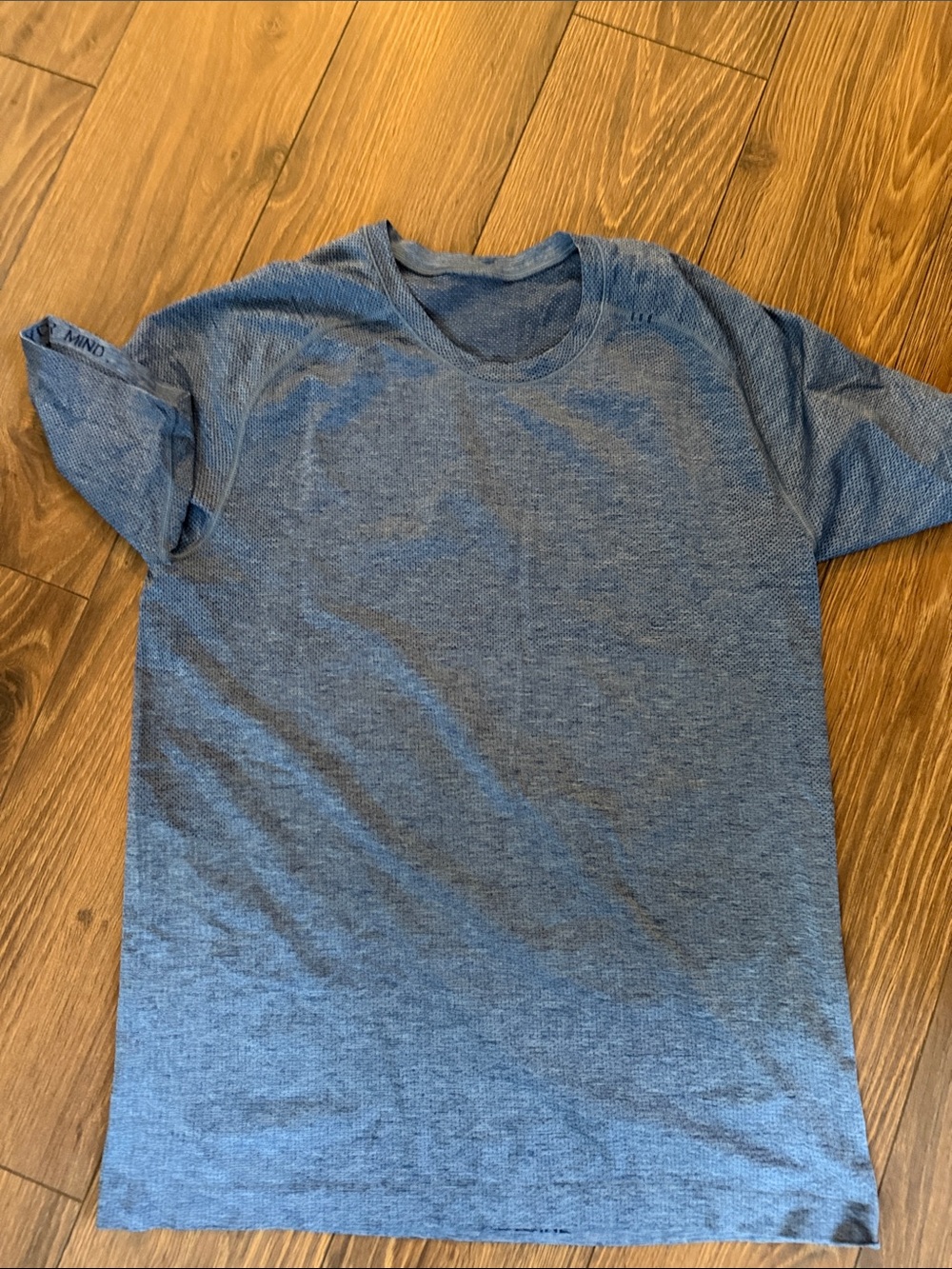 Lululemon Mens metal vent tech short sleeve shirt Medium